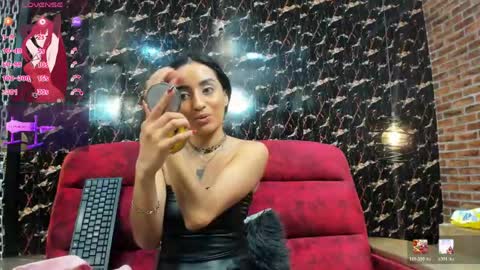 Luna  online show from 05/23/26, 12:09