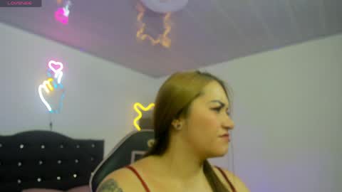 Snapshot of lunakitty_tay chatting on 05/29/26, 11:41 LUNA KITTY online show from 05/29/26, 11:41