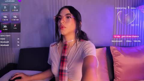 lunalancaster_ online show from 10/10/25, 12:37