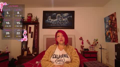 Snapshot of lunalatinacoo chatting on 11/18/25, 04:17 LUNA online show from 11/18/25, 04:17