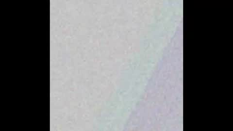 Snapshot of lunalatinacoo chatting on 11/24/25, 01:05 LUNA online show from 11/24/25, 01:05