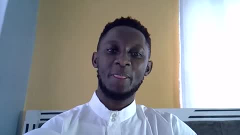 lunalove22_ online show from 10/29/25, 03:53