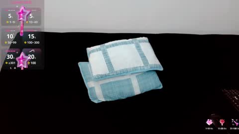 Snapshot of lunalovedoll_ chatting on 01/07/25, 11:56 Luna online show from 01/07/25, 11:56