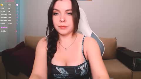 Luna online show from 09/16/25, 03:46