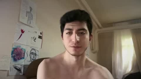 Snapshot of lunamalpica chatting on 04/05/26, 08:00 LunaPica online show from 04/05/26, 08:00