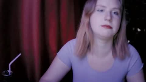 Snapshot of lunamystique_ chatting on 07/09/26, 01:59 lunamystique_ online show from 07/09/26, 01:59