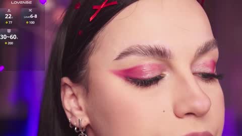 Luna  next streams Mon Fri Sat Sun 8pm-5am gmt0 online show from 02/15/25, 03:52