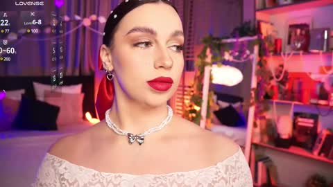 Luna  next streams Mon Fri Sat Sun 8pm-5am gmt0 online show from 02/15/25, 08:43