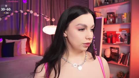 Luna  next streams Mon Fri Sat Sun 8pm-5am gmt0 online show from 03/07/25, 08:55