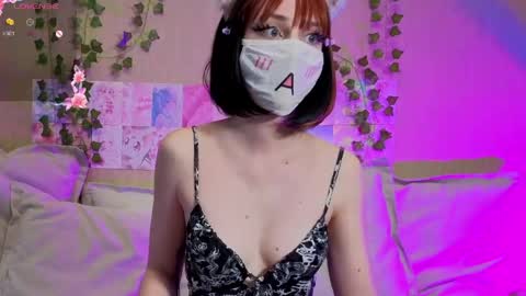 Luna online show from 04/26/26, 04:15