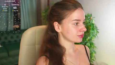 Snapshot of lunaolivia_ chatting on 05/05/26, 01:30 lunaolivia_ online show from 05/05/26, 01:30