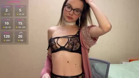 Ksenya online show from 10/20/25, 09:04