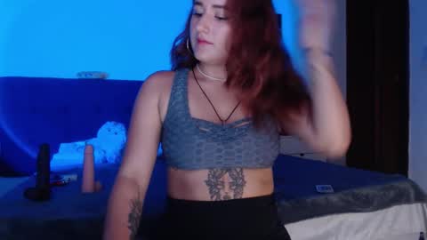 Julieth  online show from 11/10/25, 11:15