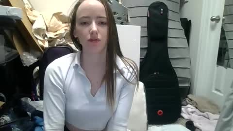 lunapixie2020 online show from 05/28/26, 03:26