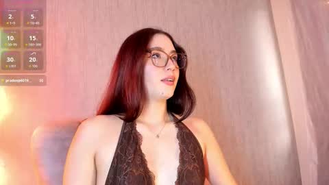 Luna  online show from 03/26/26, 06:46