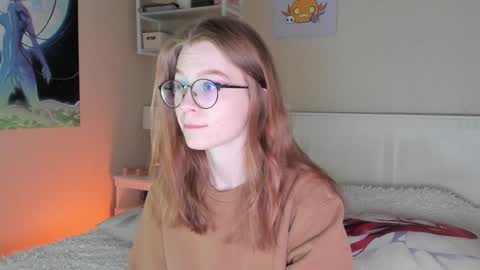 Snapshot of lunar_sofia chatting on 12/22/24, 02:17 Sofia online show from 12/22/24, 02:17