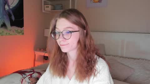 Snapshot of lunar_sofia chatting on 12/26/24, 08:50 Sofia online show from 12/26/24, 08:50