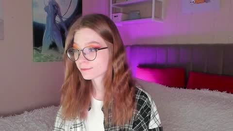 Snapshot of lunar_sofia chatting on 02/03/25, 12:14 Sofia online show from 02/03/25, 12:14