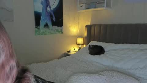 Snapshot of lunar_sofia chatting on 02/26/25, 02:46 Sofia online show from 02/26/25, 02:46