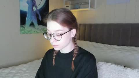 Snapshot of lunar_sofia chatting on 03/03/25, 02:37 Sofia online show from 03/03/25, 02:37