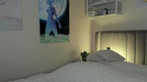 Snapshot of lunar_sofia chatting on 10/06/25, 10:34 Sofia online show from 10/06/25, 10:34