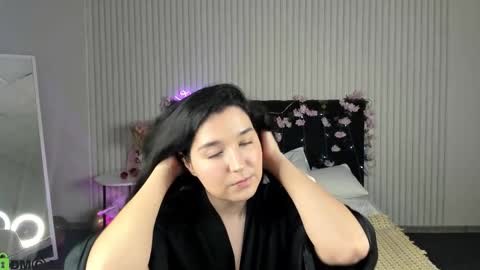 Lunara online show from 01/16/26, 11:36