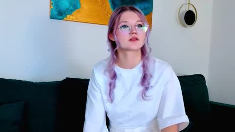 Snapshot of lunariafox chatting on 03/13/26, 02:45 lunariafox online show from 03/13/26, 02:45