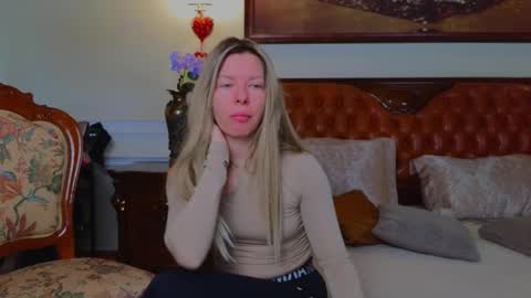 Luna Rishi online show from 02/17/26, 06:10