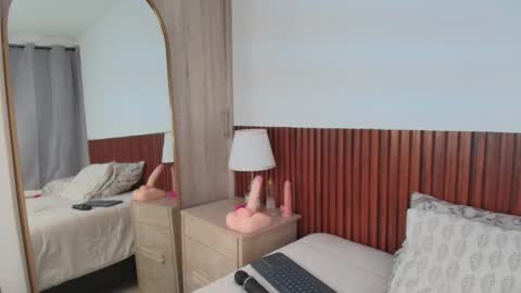 Snapshot of lunarousse_ chatting on 02/26/26, 10:31 Luna Rousse online show from 02/26/26, 10:31