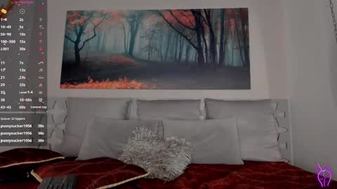 Snapshot of lunaruso chatting on 02/14/25, 02:28 Luna Ruso online show from 02/14/25, 02:28