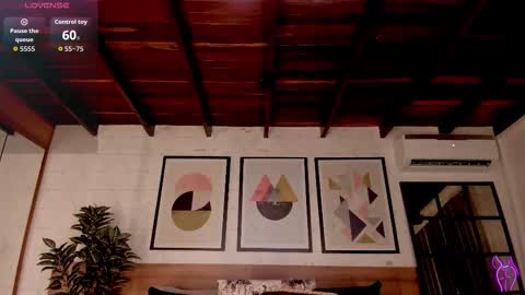 Snapshot of lunaruso chatting on 09/12/25, 08:09 Luna Ruso online show from 09/12/25, 08:09