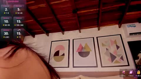 Snapshot of lunaruso chatting on 11/27/25, 08:33 Luna Ruso online show from 11/27/25, 08:33