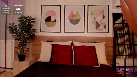 Snapshot of lunaruso chatting on 11/29/25, 08:01 Luna Ruso online show from 11/29/25, 08:01