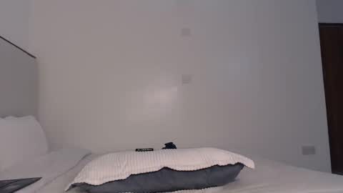 Snapshot of lunasilk chatting on 04/28/26, 04:01 Luna online show from 04/28/26, 04:01