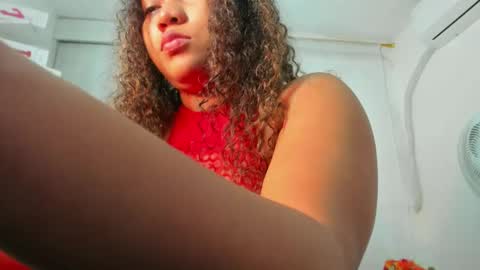 luna online show from 09/27/25, 02:00