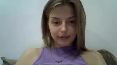 Luna  online show from 10/24/25, 06:04