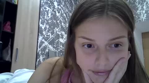 Luna  online show from 10/28/25, 06:10