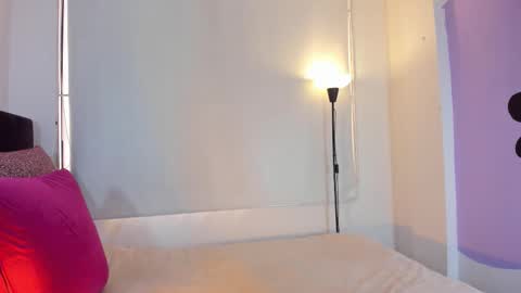 lunavelvet7 online show from 02/02/26, 03:33