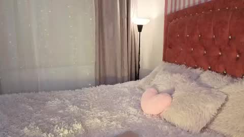 Snapshot of lunavelvet7 chatting on 04/18/26, 07:07 lunavelvet7 online show from 04/18/26, 07:07