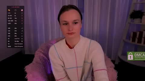 Snapshot of lunavibee chatting on 10/01/25, 10:05 Luna online show from 10/01/25, 10:05