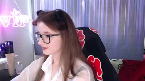 LunaXcherry online show from 06/25/26, 05:06
