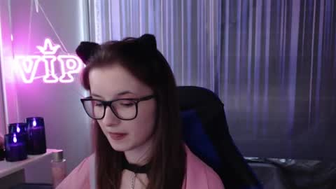 LunaXcherry online show from 06/30/26, 05:14