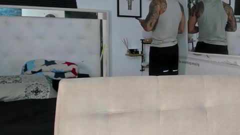 Lunay online show from 11/26/25, 12:33