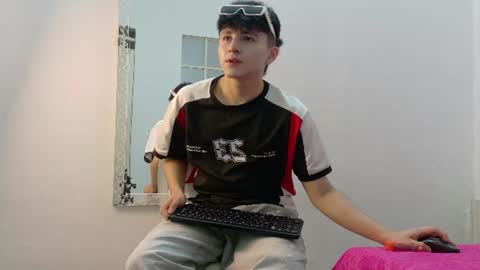 lunaydream online show from 07/14/26, 11:49