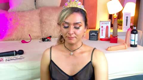 lunitadiva online show from 01/31/26, 07:11