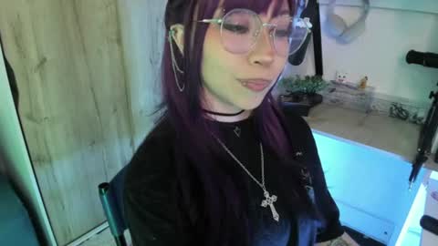 Snapshot of lunivyra chatting on 06/29/26, 04:51 lunivyra online show from 06/29/26, 04:51