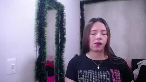 Katty   what ever do you want on my pv is for extra tokens minimi 250 tks ty u for understand online show from 01/03/25, 03:16