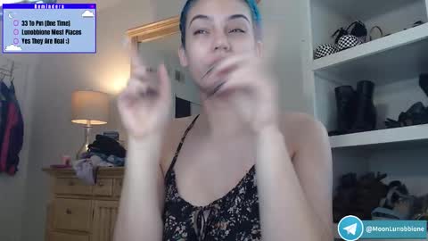 Snapshot of lunobbione chatting on 03/19/26, 06:34 Lunobbione online show from 03/19/26, 06:34