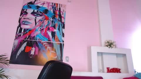 Snapshot of lunoox_ chatting on 02/19/25, 04:00 LunoxLili online show from 02/19/25, 04:00