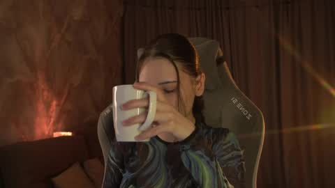 Amelia online show from 05/03/26, 11:00